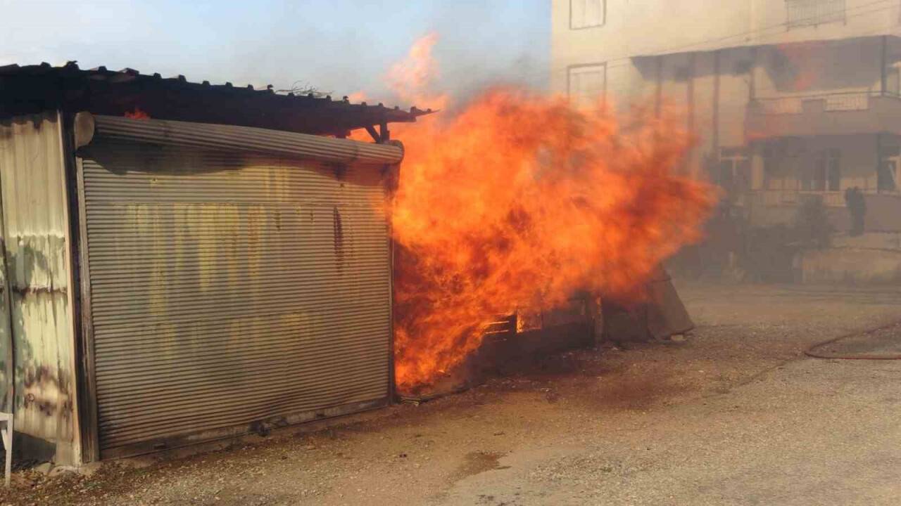 Hurda yakmak isterken mahalleyi ateşe veren hurdacı tutuklandı