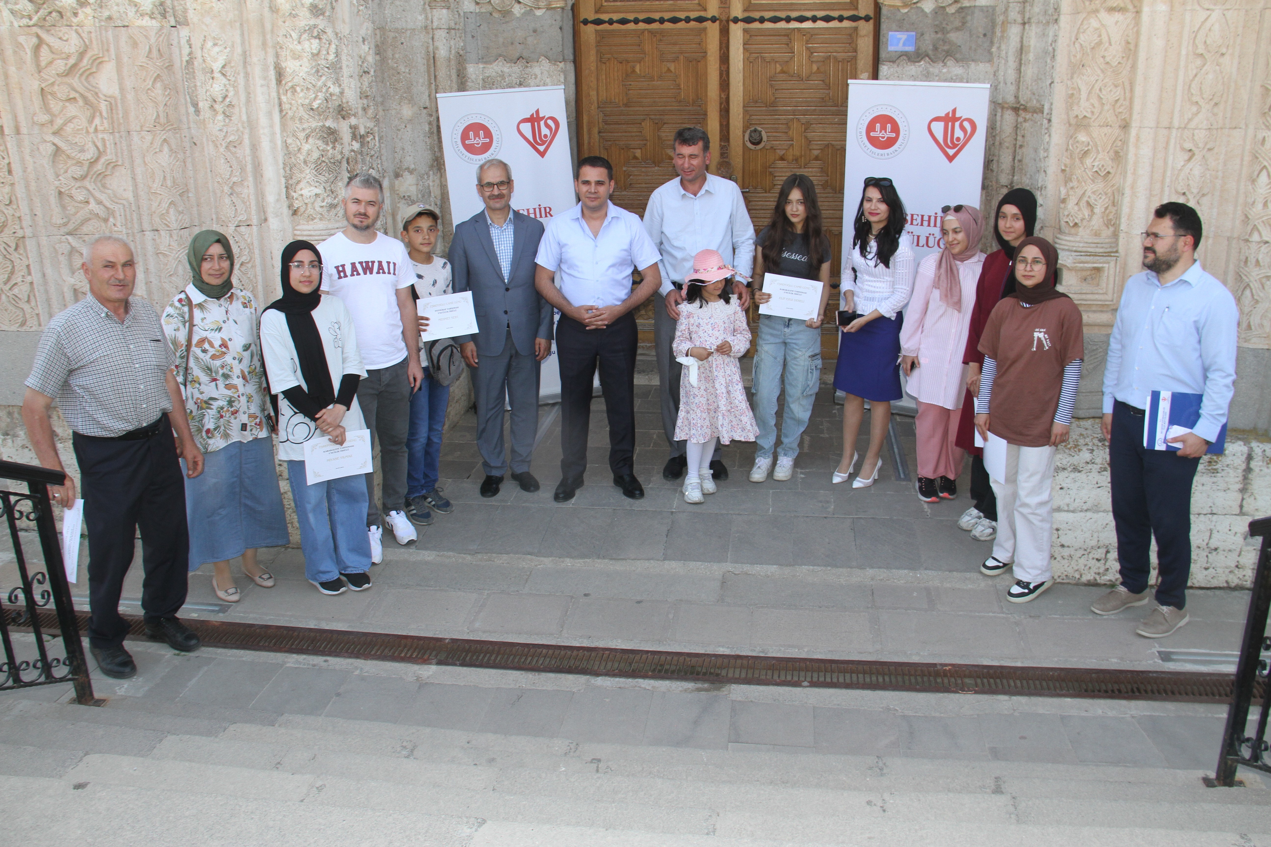 Eşrefoğlu Camii Günü etkinliklerinde ödül programı