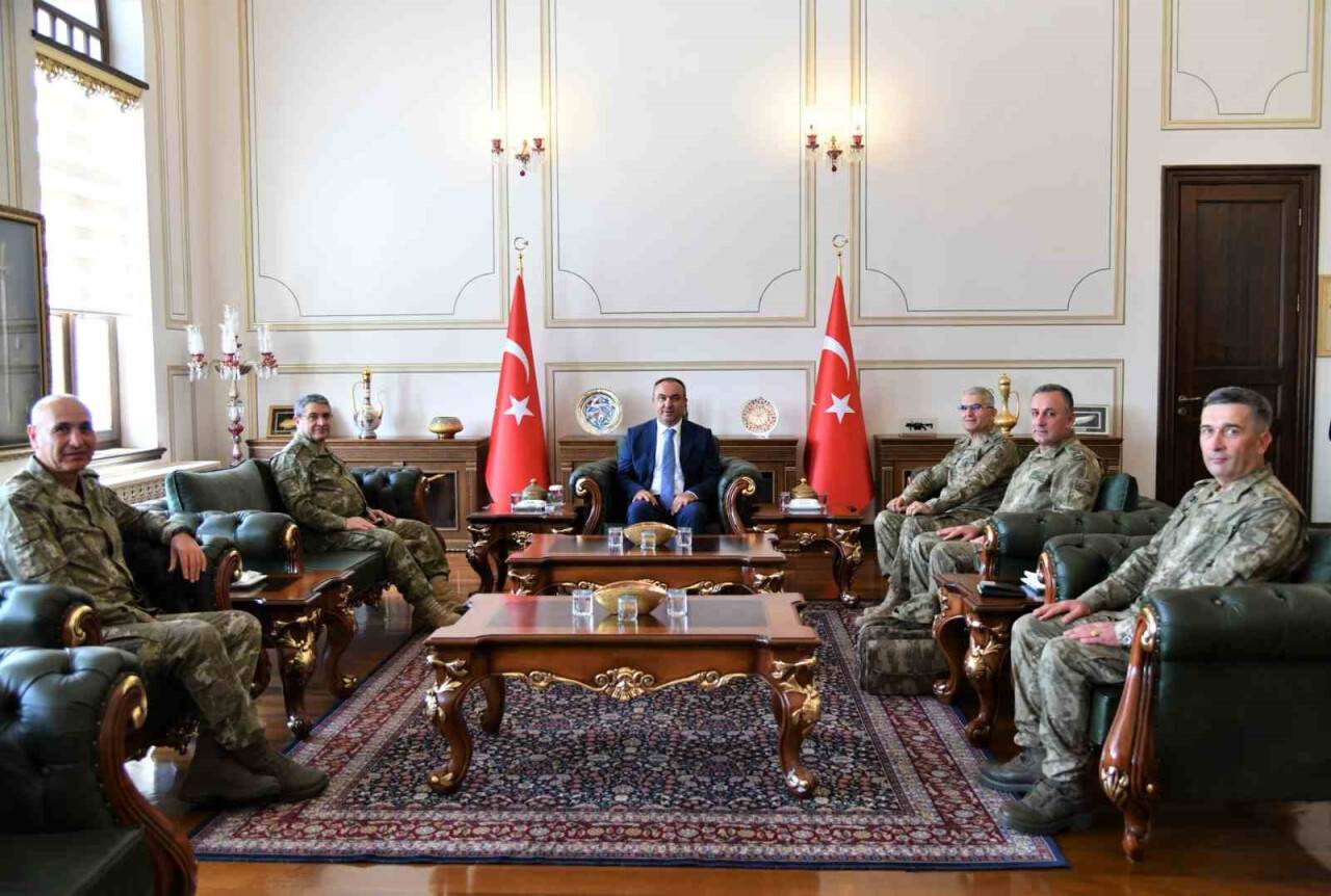 Kara Kuvvetleri Komutanı Orgeneral Bayraktaroğlu Tekirdağ’da