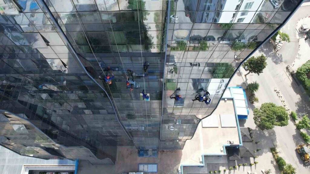 İstanbul’un örümcek adamları havadan görüntülendi