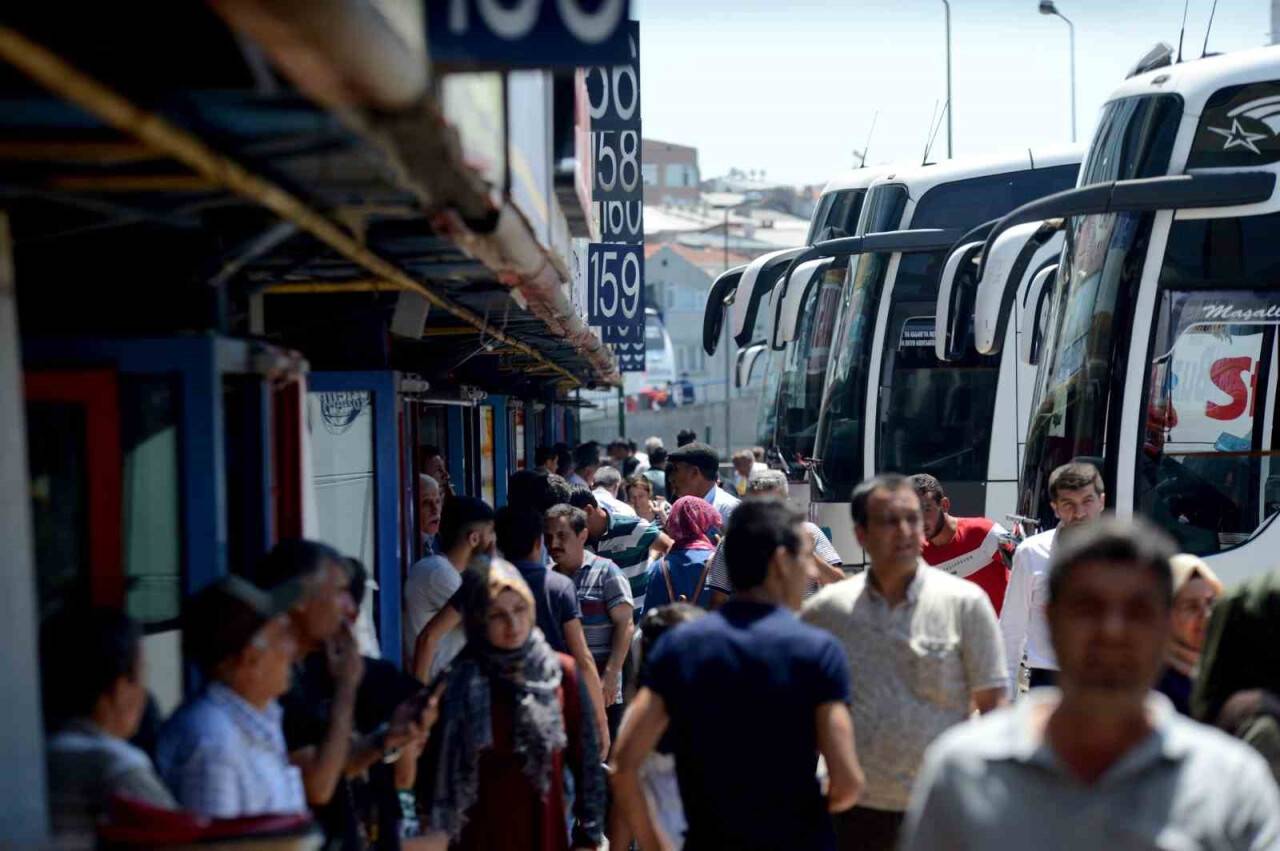 Bayramda İstanbul’da ulaşım krizi