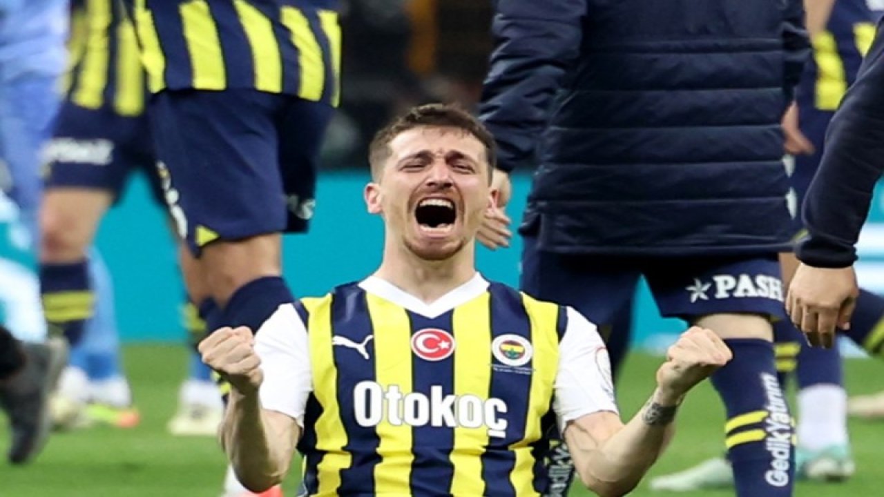 Fenerbahçe, Mert Hakan Yandaş'la sözleşmesin yeniledi