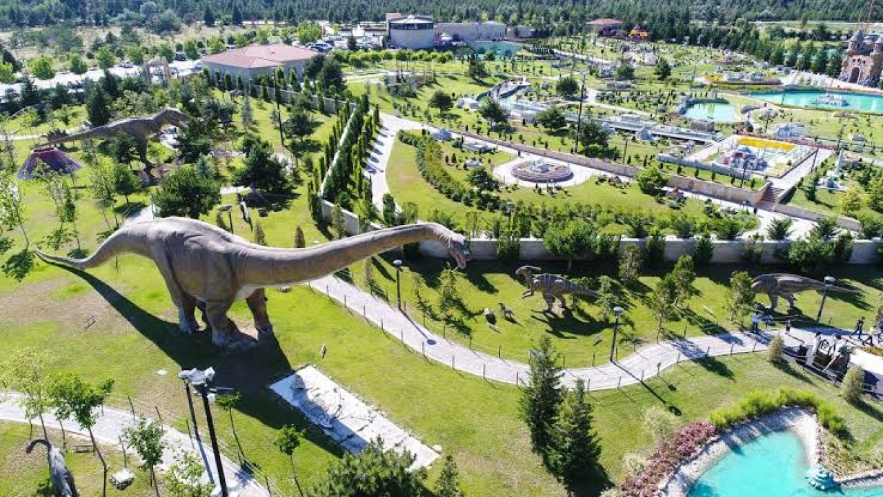 Konya’nın dinozorlu parkı Konya nüfusu kadar ziyaretçi aldı