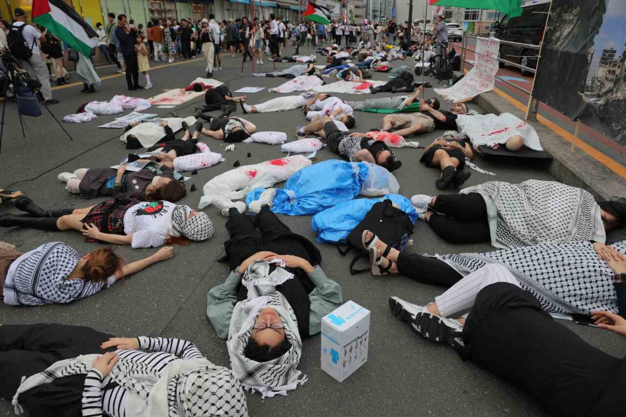 Gazze’de yaşanan insanlık dramı Tokyo’nun kalbinde canlandırıldı