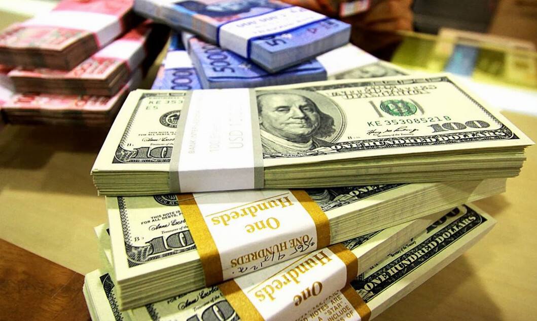 Dolar ve avro güne yükselişle başladı