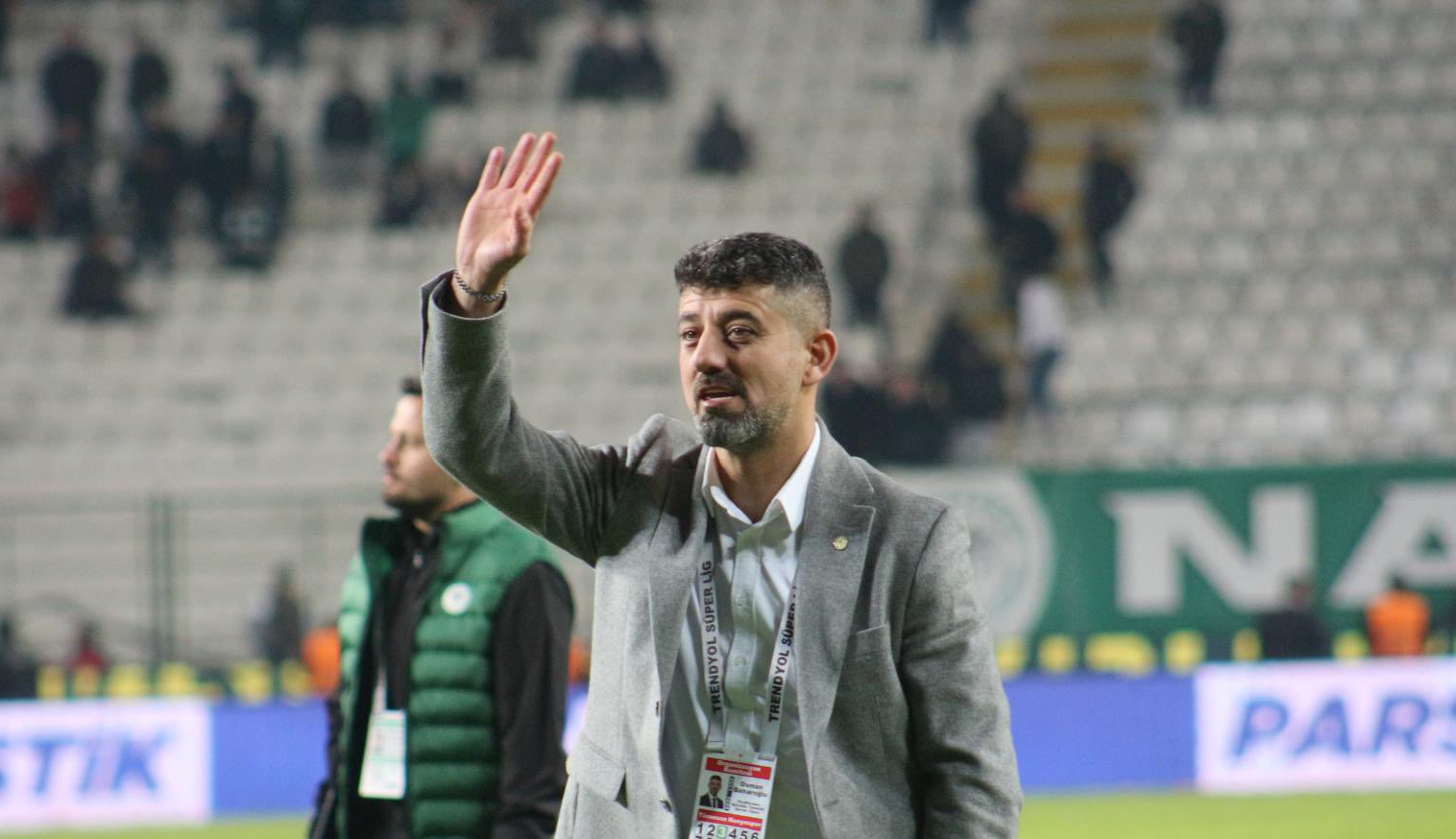 1922 Konyaspor'dan Osman Baharoğlu'na teşekkür