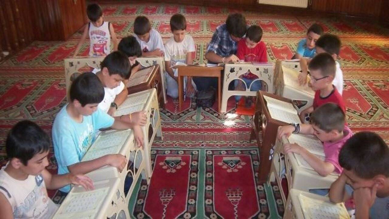 Yaz Kur'an kurslarında artık yüzme dersleri verilecek