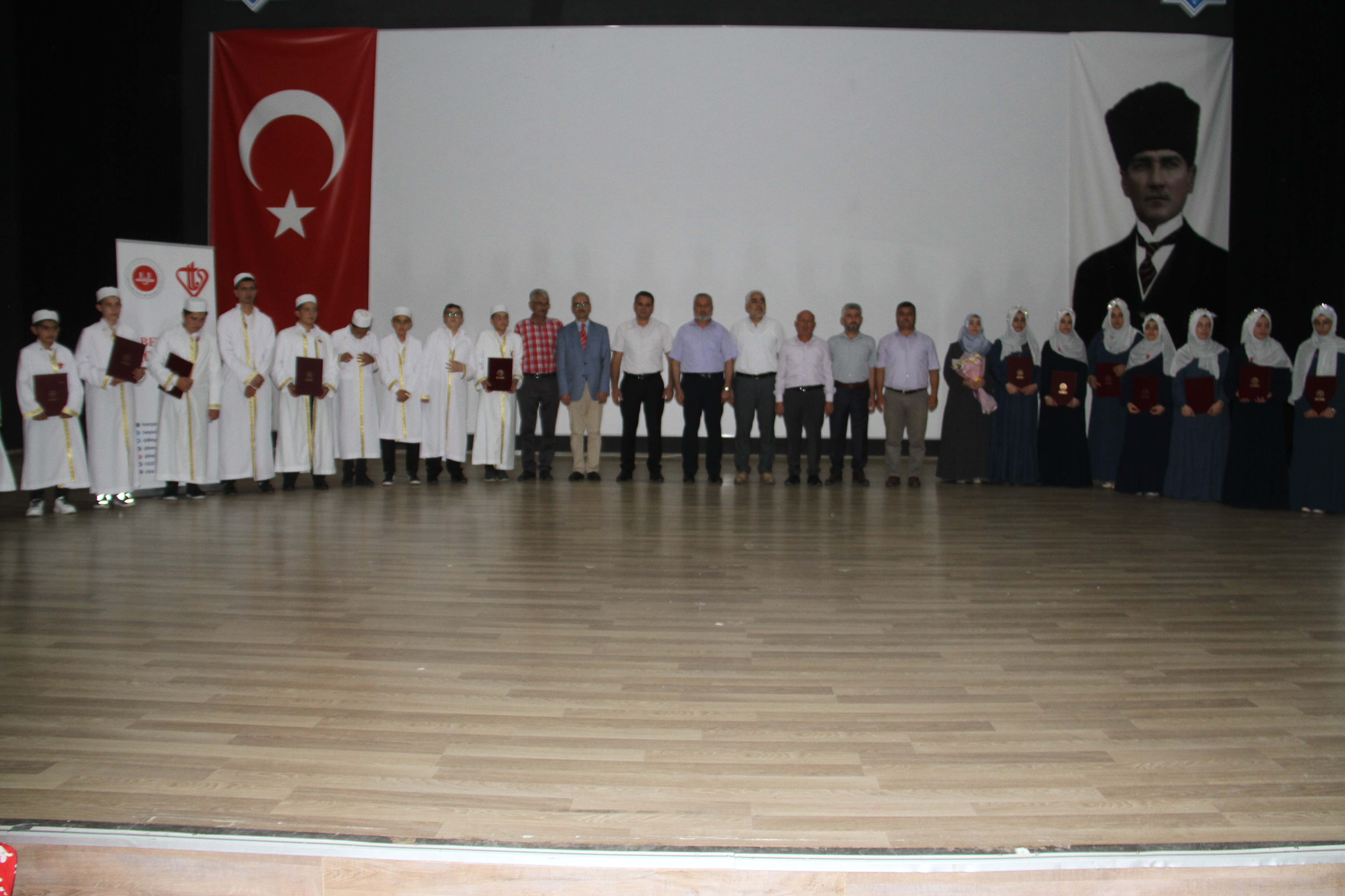Konya'nın ilçesinde  hafızlık mezuniyet töreni