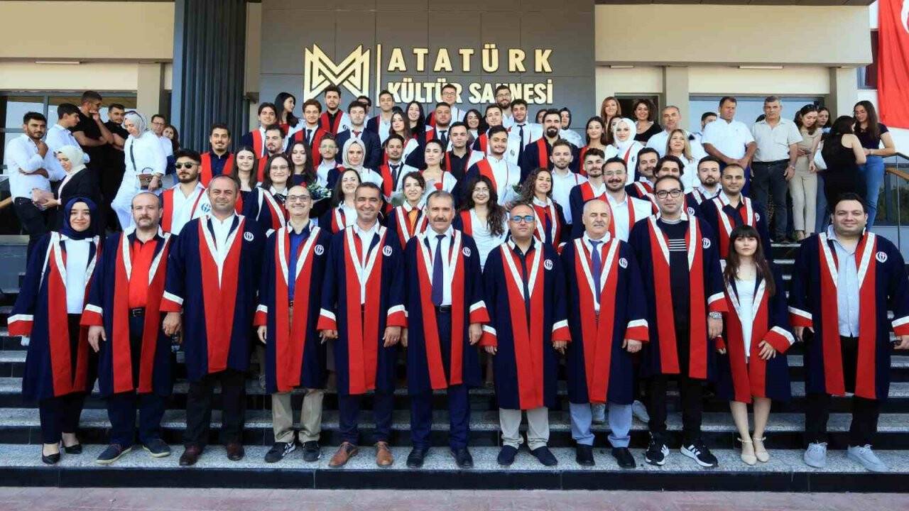 Genç havacıları mezun oldu