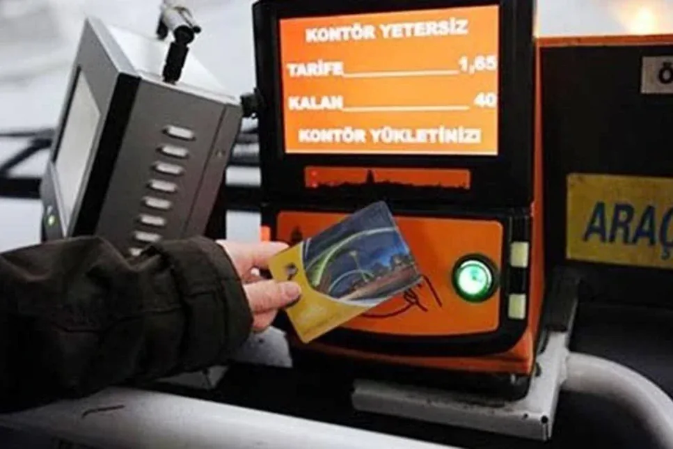 Öğrencilerin indirimli kartlarına yaş sınırı geldi