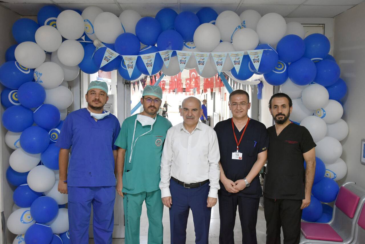 Konya'daki hastanede sünnet şöleni