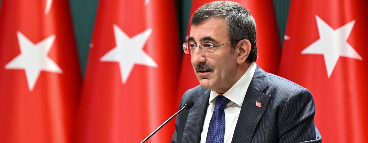 Cumhurbaşkanı Yardımcısı Yılmaz'dan Trump'a suikast girişimine kınama