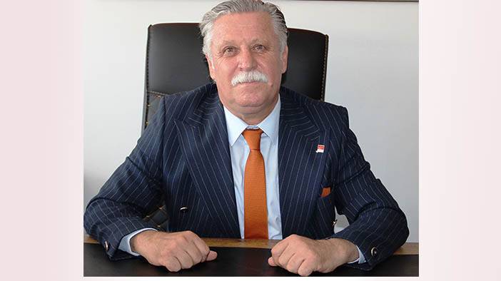 Başkan Yaman: Darbeci hainlerini lanetliyoruz