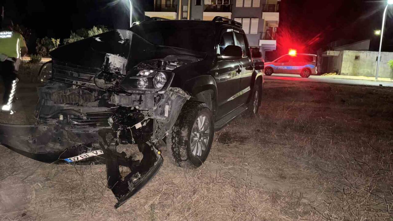 Kaza yaptı, aracını bırakıp gitti