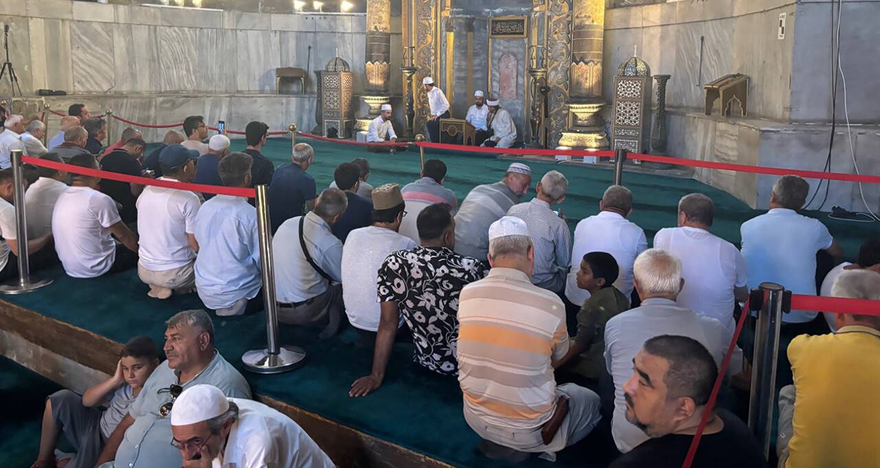 Ayasofya Camii’nde 15 Temmuz şehitler için hatim duası okundu