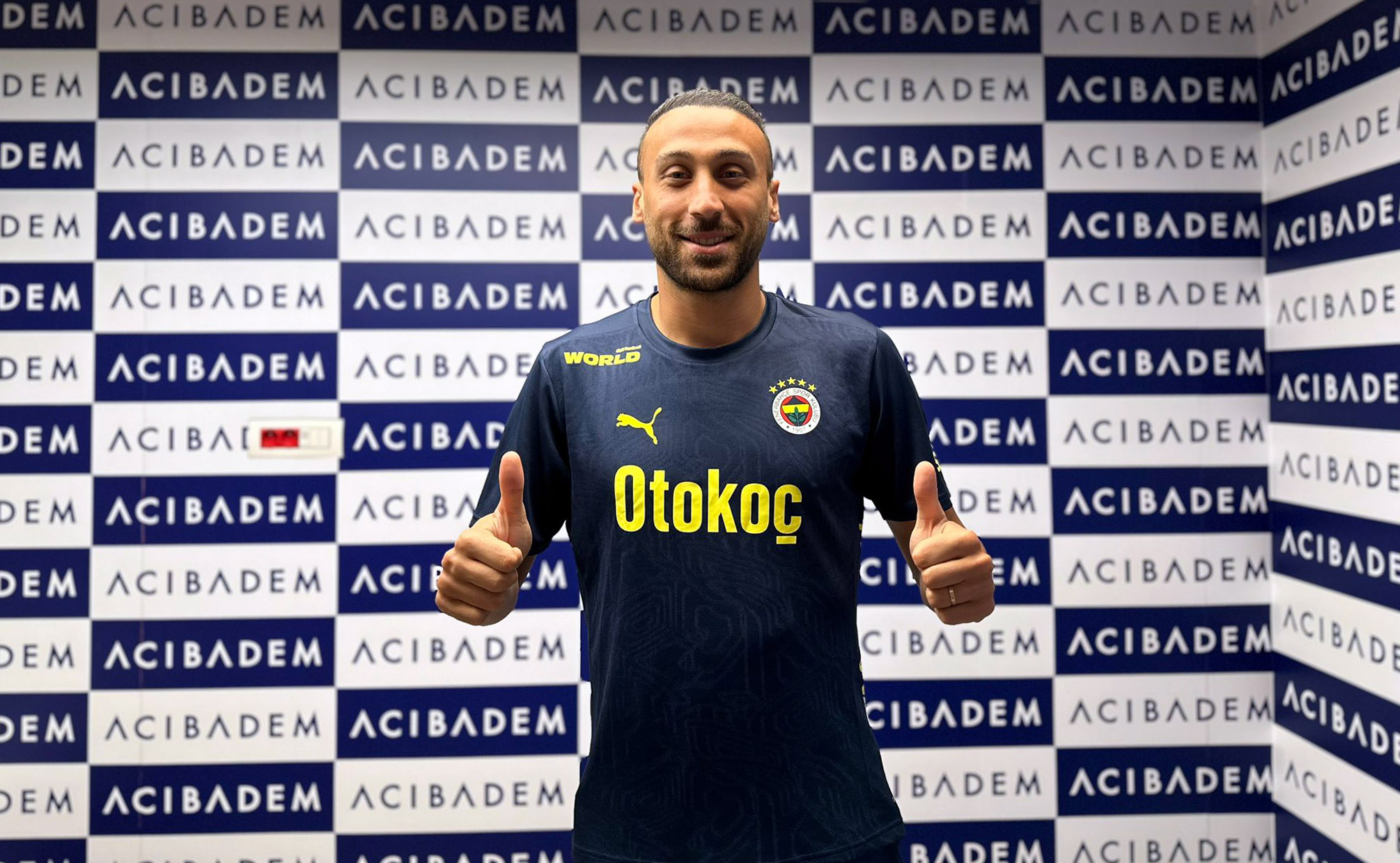 Fenerbahçe, Cenk Tosun ile 2 yıllık sözleşme imzaladı