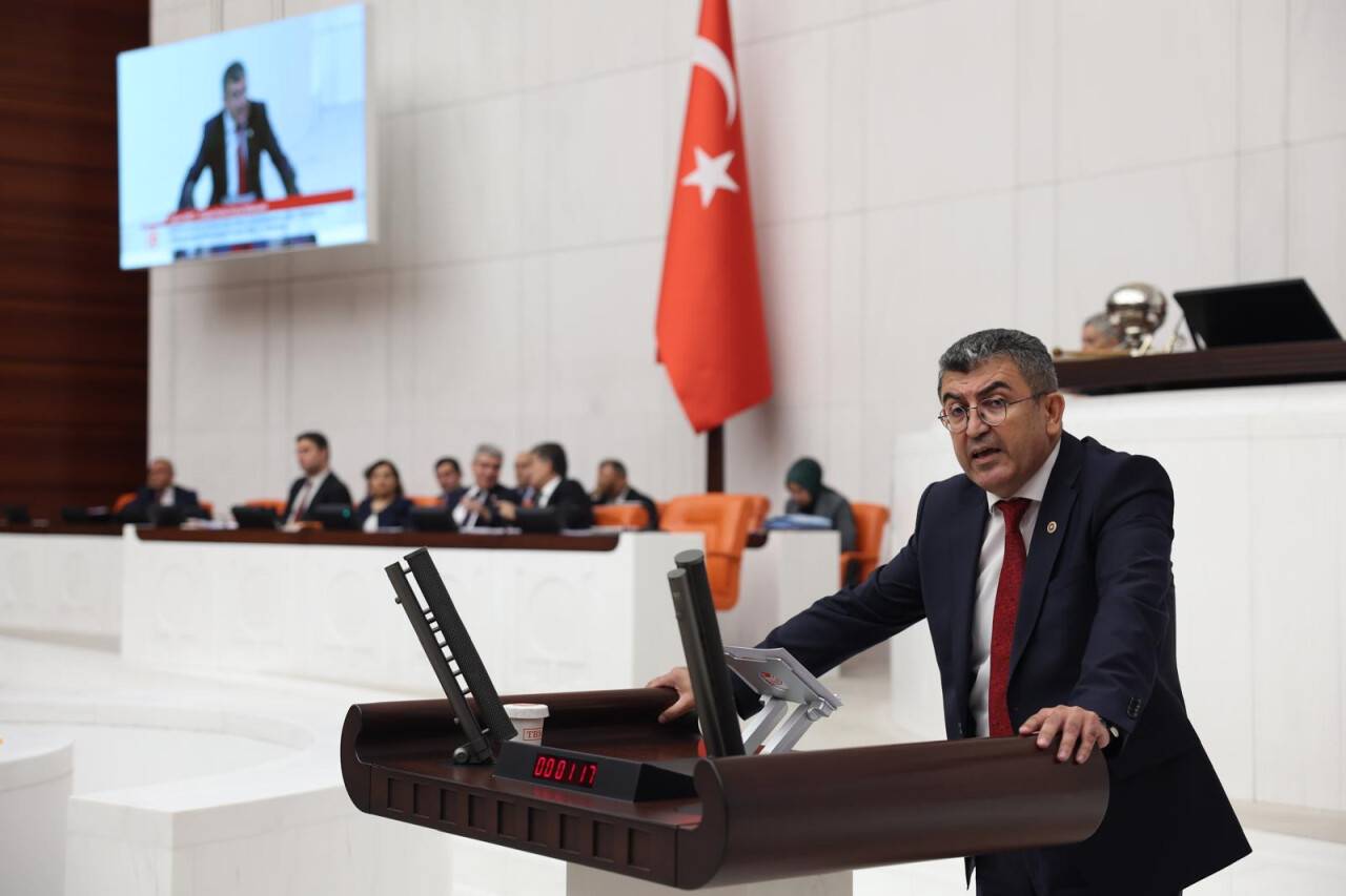 Ekici’den tasarruf eleştirisi