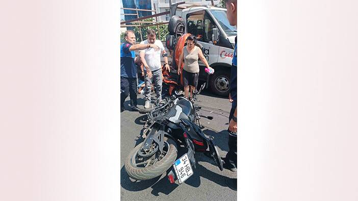 Kalp krizi geçiren sürücü öldü, çarptığı kadının bacağı koptu