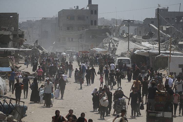 İsrail ordusu, Batı Şeria'nın Tulkerim kentine baskın yaptı