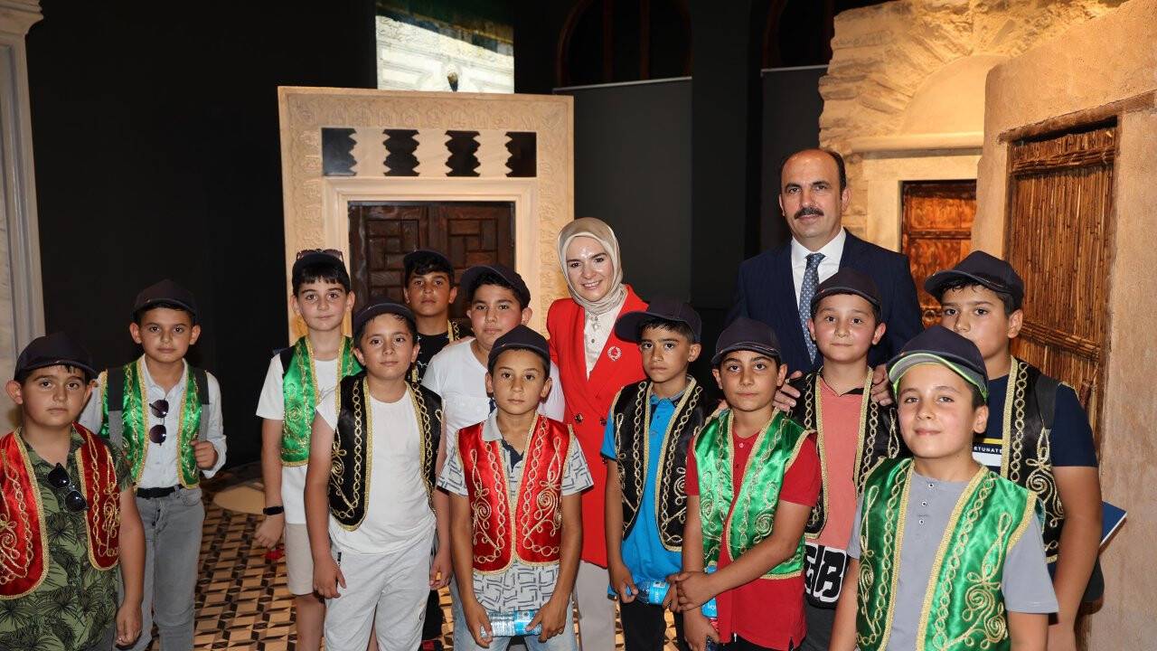 Genç Komek öğrencileri Konya’nın tarihi şahsiyetlerini yakından tanıyor