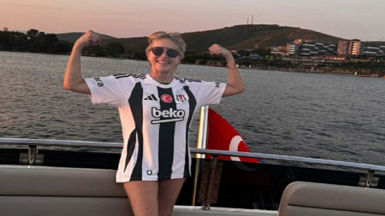 Sharon Stone'a Bodrum'da Beşiktaş forması hediye edildi