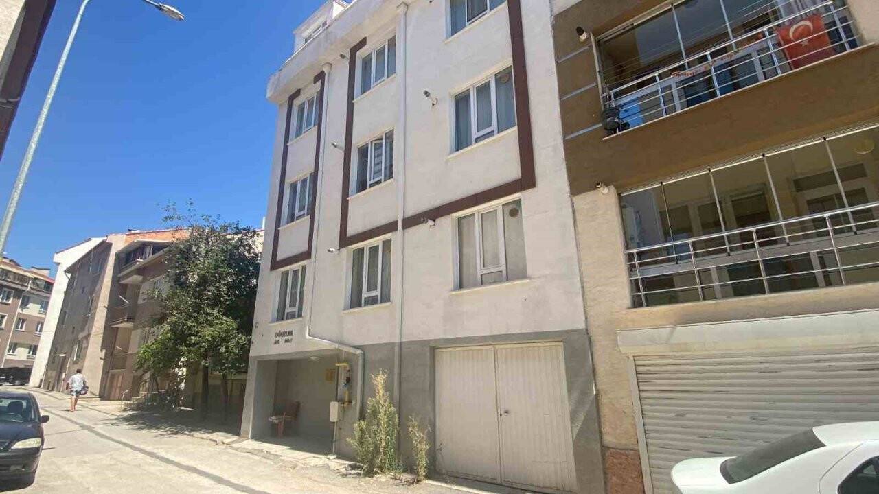 Sinem evinde ölü bulundu, sevgilisi tutuklandı