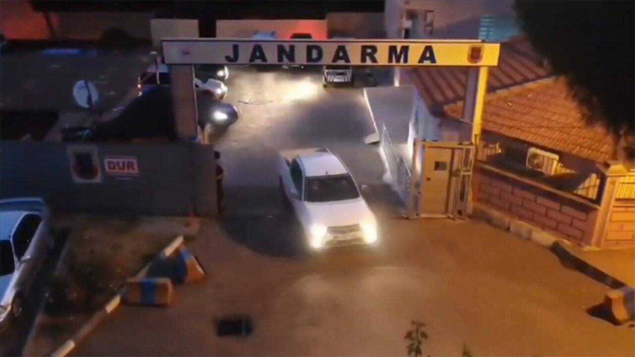 Zehir tacirlerine "Narkoçelik-34" operasyonu: 100 tutuklama