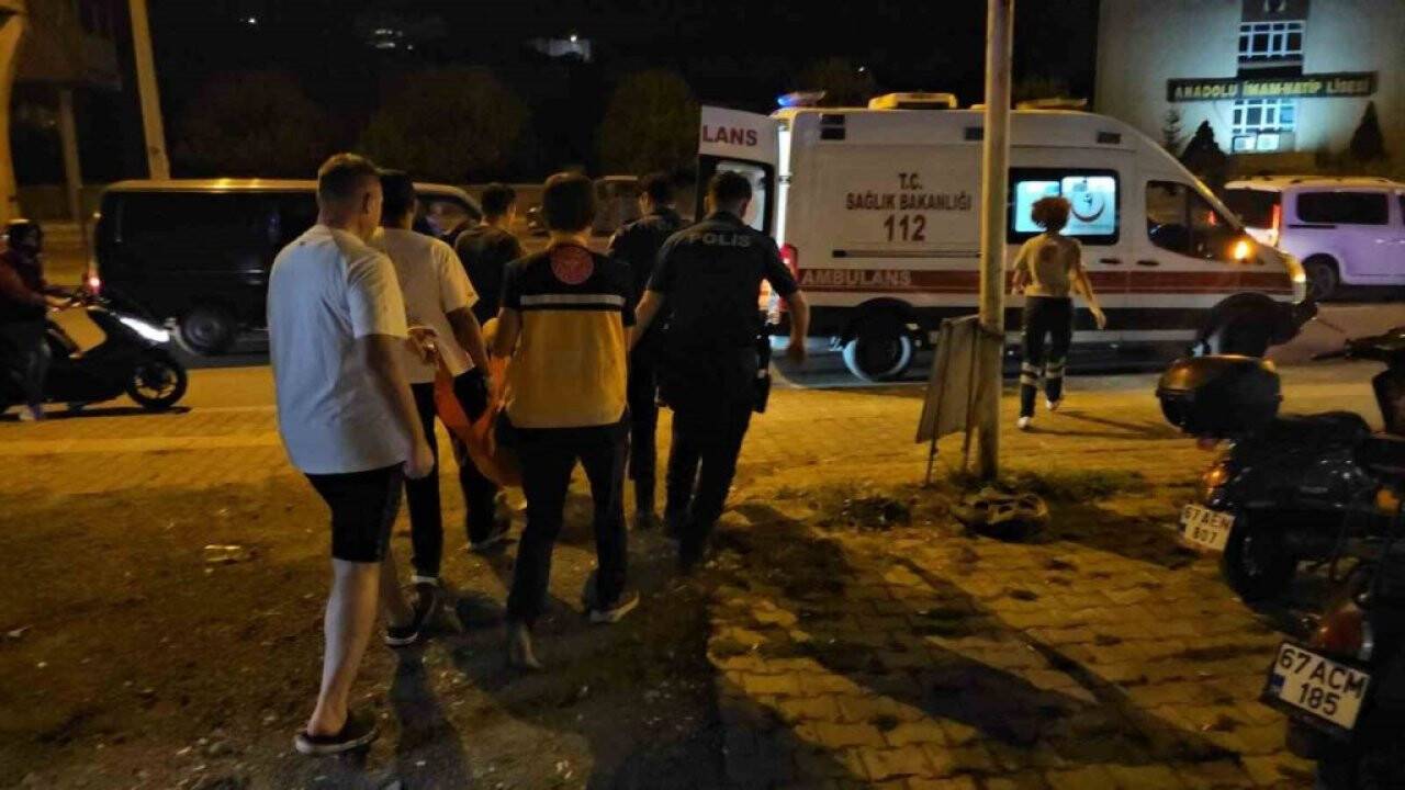 Şizofreni hastası dehşet saçtı!