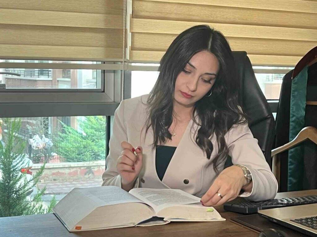 Yargıtay'dan emsal karar: Çocuk annesinin soyadını alabilecek!