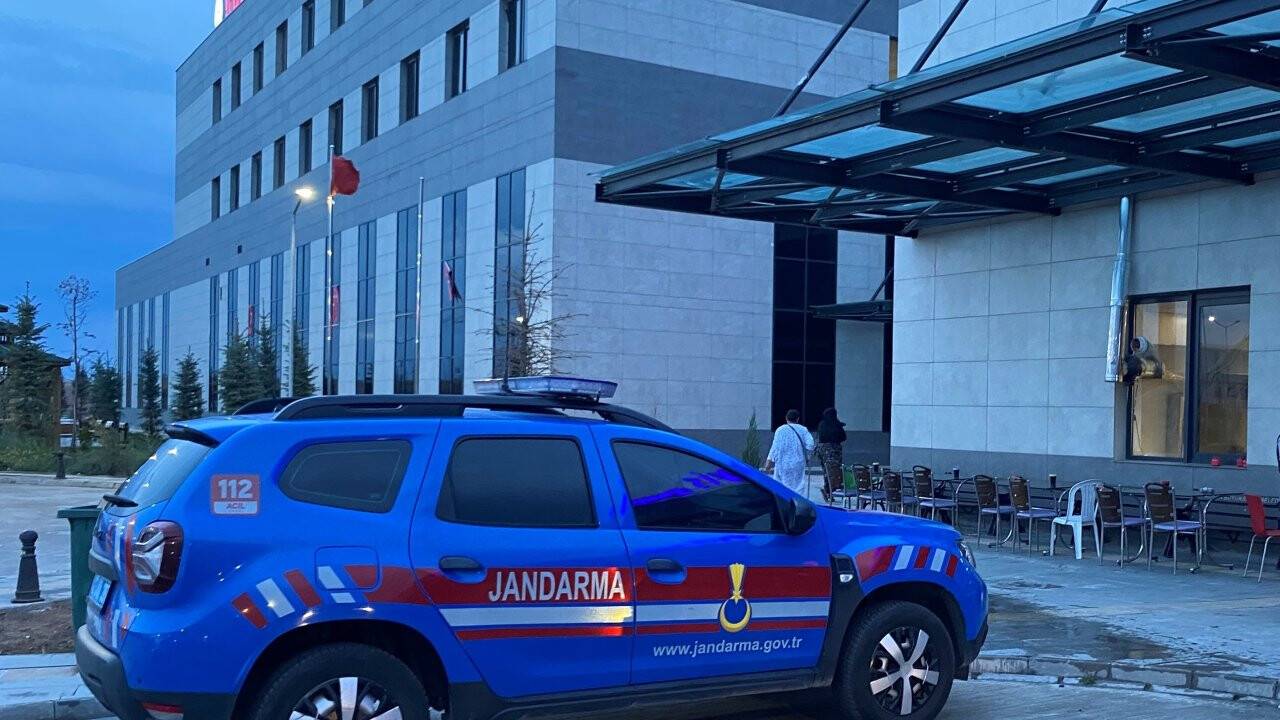 Konya’da motosiklet devrildi!