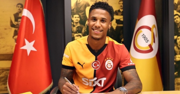 Ismail Jakobs, Galatasaray’ın 4. Senegalli futbolcusu oldu