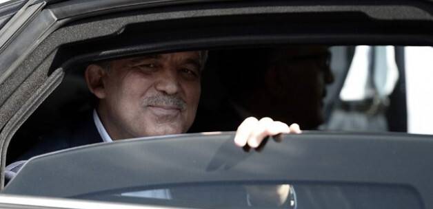 Abdullah Gül'ün Tiwtter takipçi sayısı neden artıyor