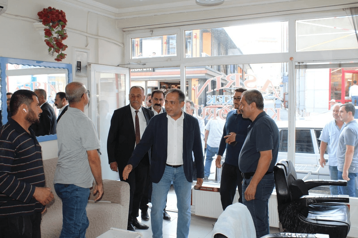 MHP Konya Milletvekili Yunak'da vatandaşlarla buluştu