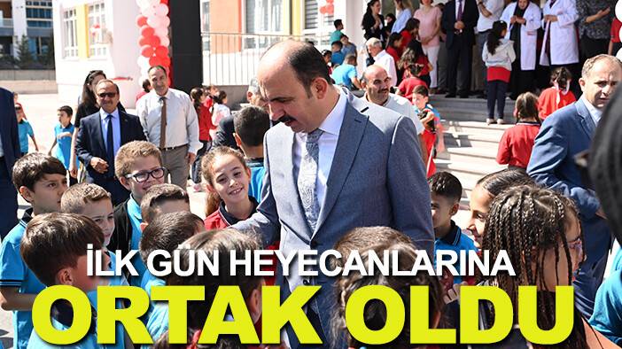 Başkan Altay öğrencilerin ilk gün heyecanına ortak oldu