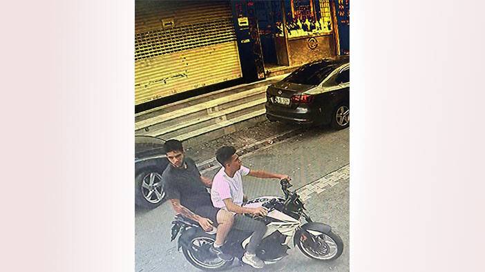 Döviz bürosunda para bozdurmuştu, kapkaça uğradı (VİDEOLU)