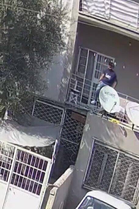 ’Örümcek Adam’ gibi tırmandılar, evden 7 bin 500 TL çaldılar