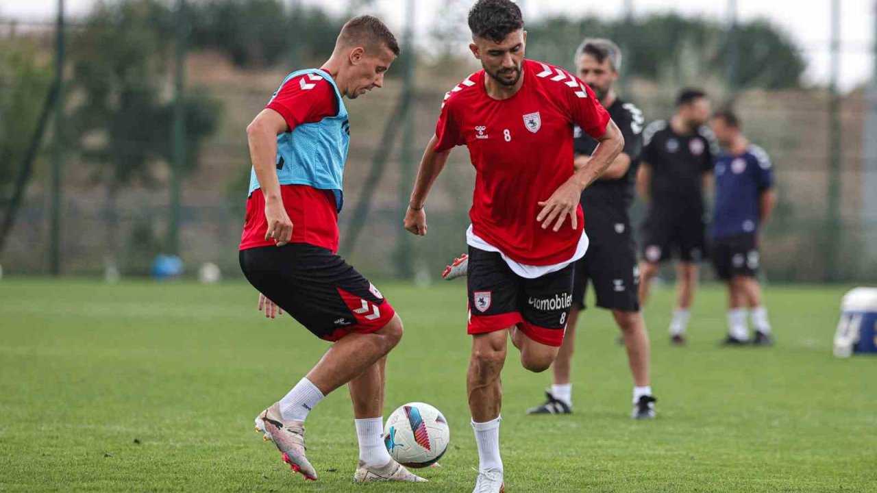 Samsunspor bu sezon evinde ilk peşinde