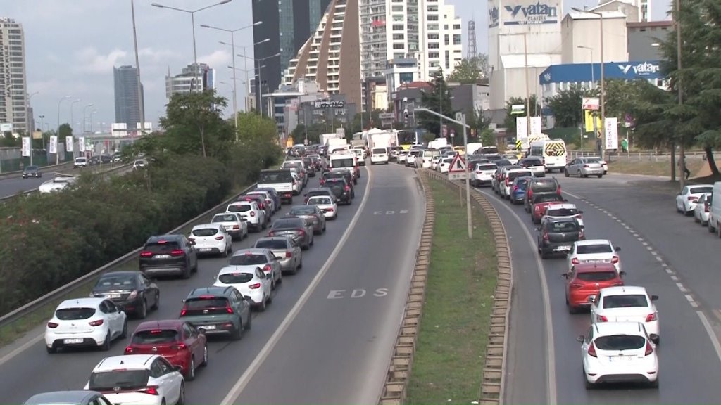 İstanbul’da Pazar çilesi