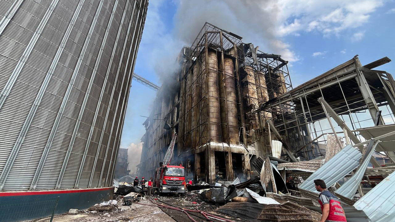 Sakarya'da makarna fabrikasındaki patlamaya ilişkin müfettiş görevlendirildi