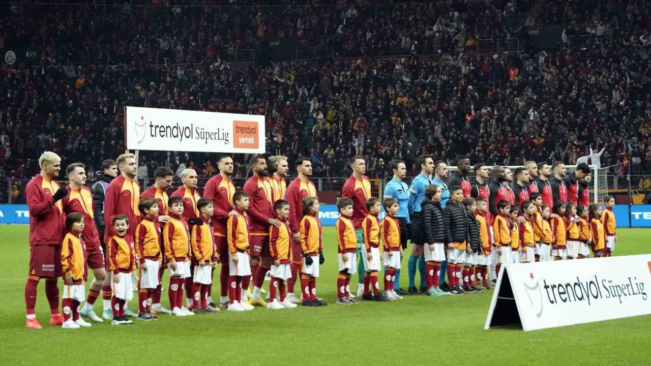 Galatasaray ile Gaziantep FK 11. randevuda