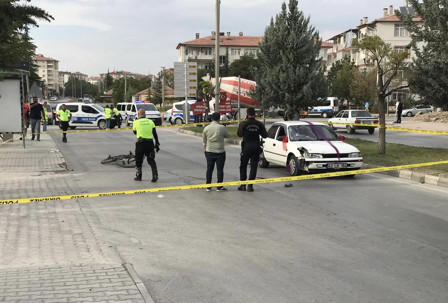 Konya'da otomobilin çarptığı bisikletli çocuk yaralandı