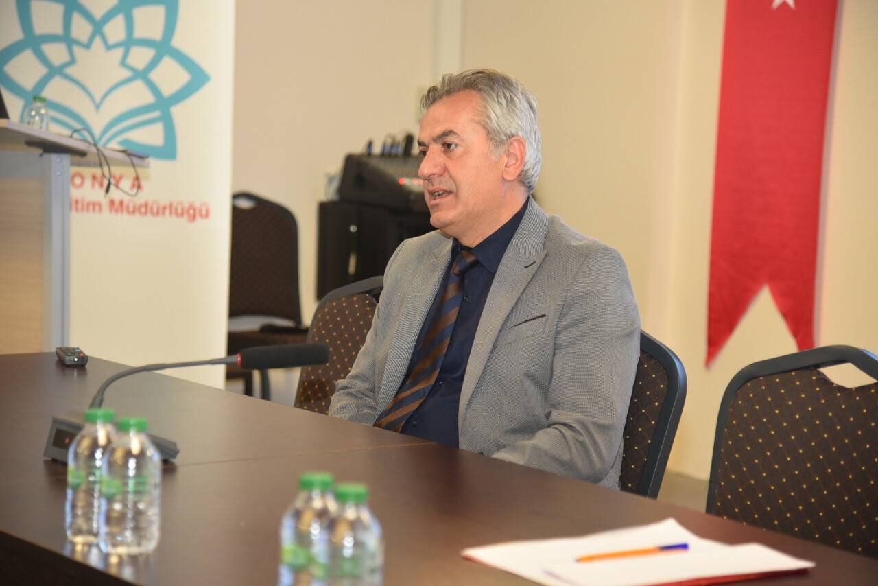 Konya Anadolu Mektebi'nde yeni dönem toplantısı