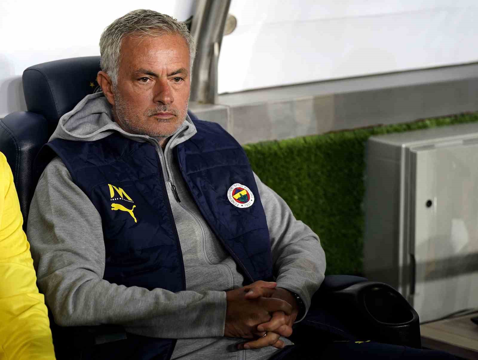 Jose Mourinho’dan Avrupa Ligi’nde rotasyon