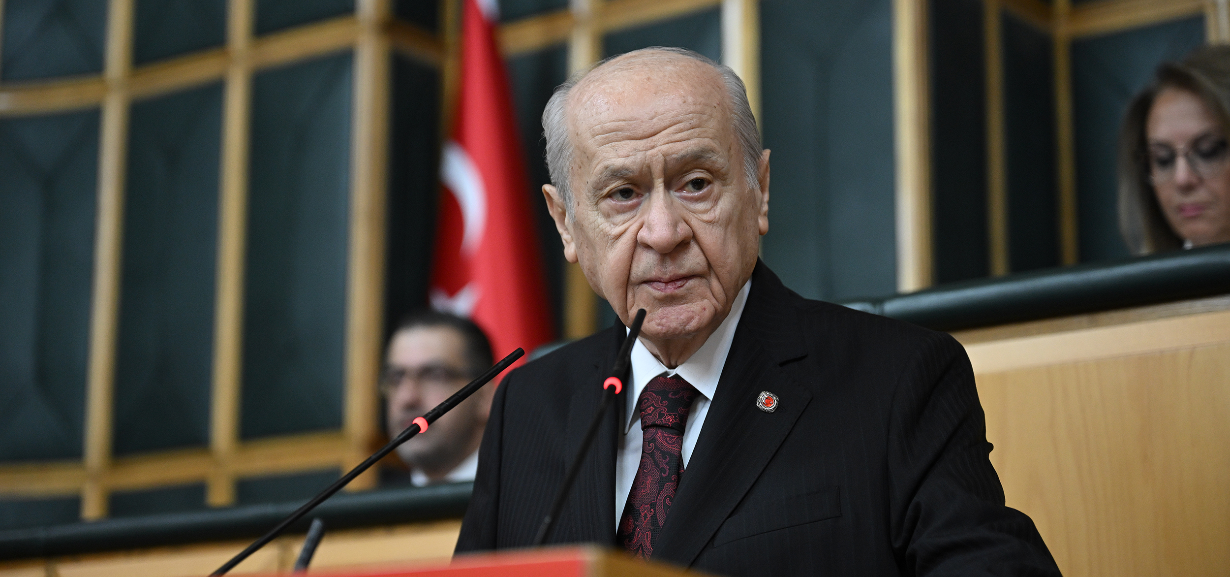 MHP lideri Bahçeli: “Özgür Özel sana diyorum, iddiaların aynen şahsın gibi çürüktür”