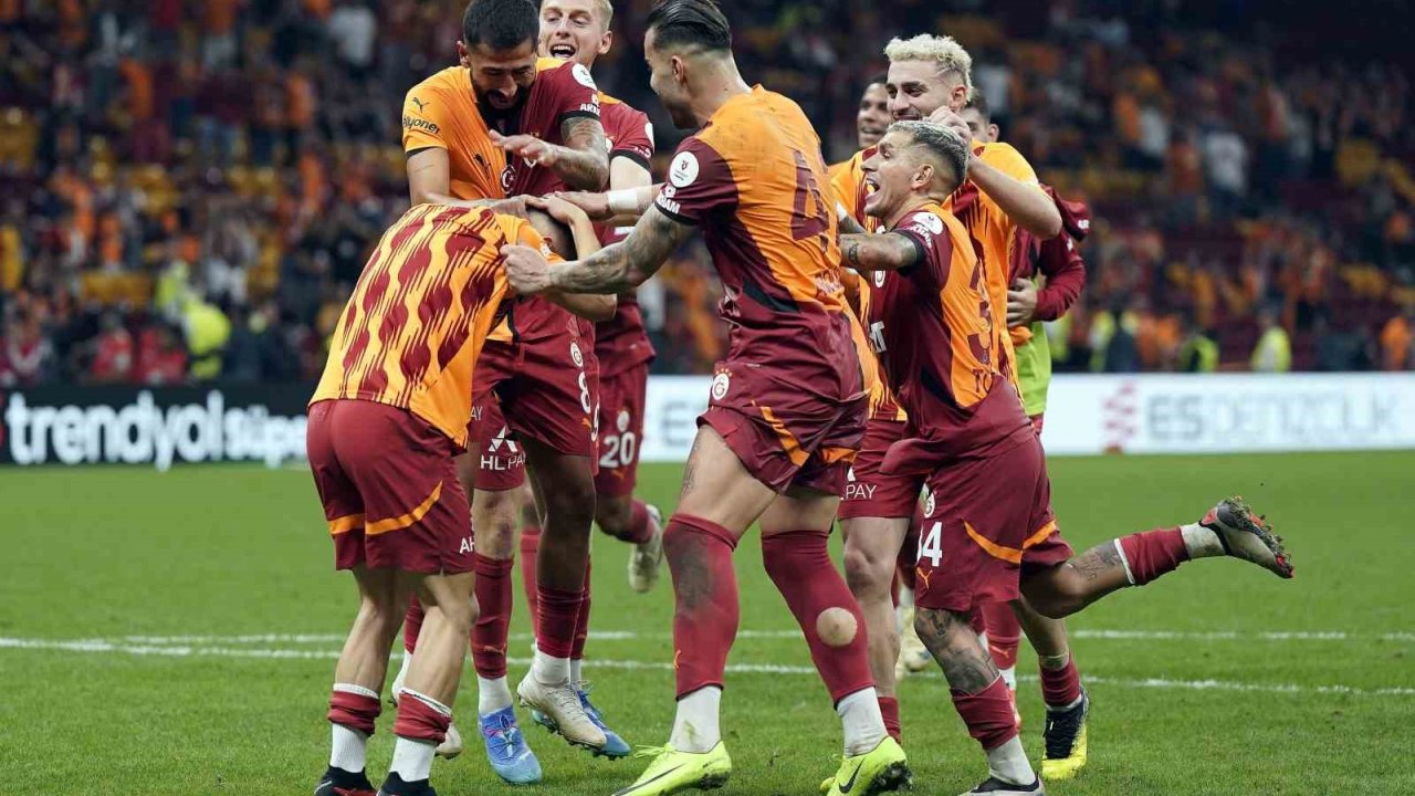 Galatasaray ligdeki yenilmezlik serisini 9’a çıkardı