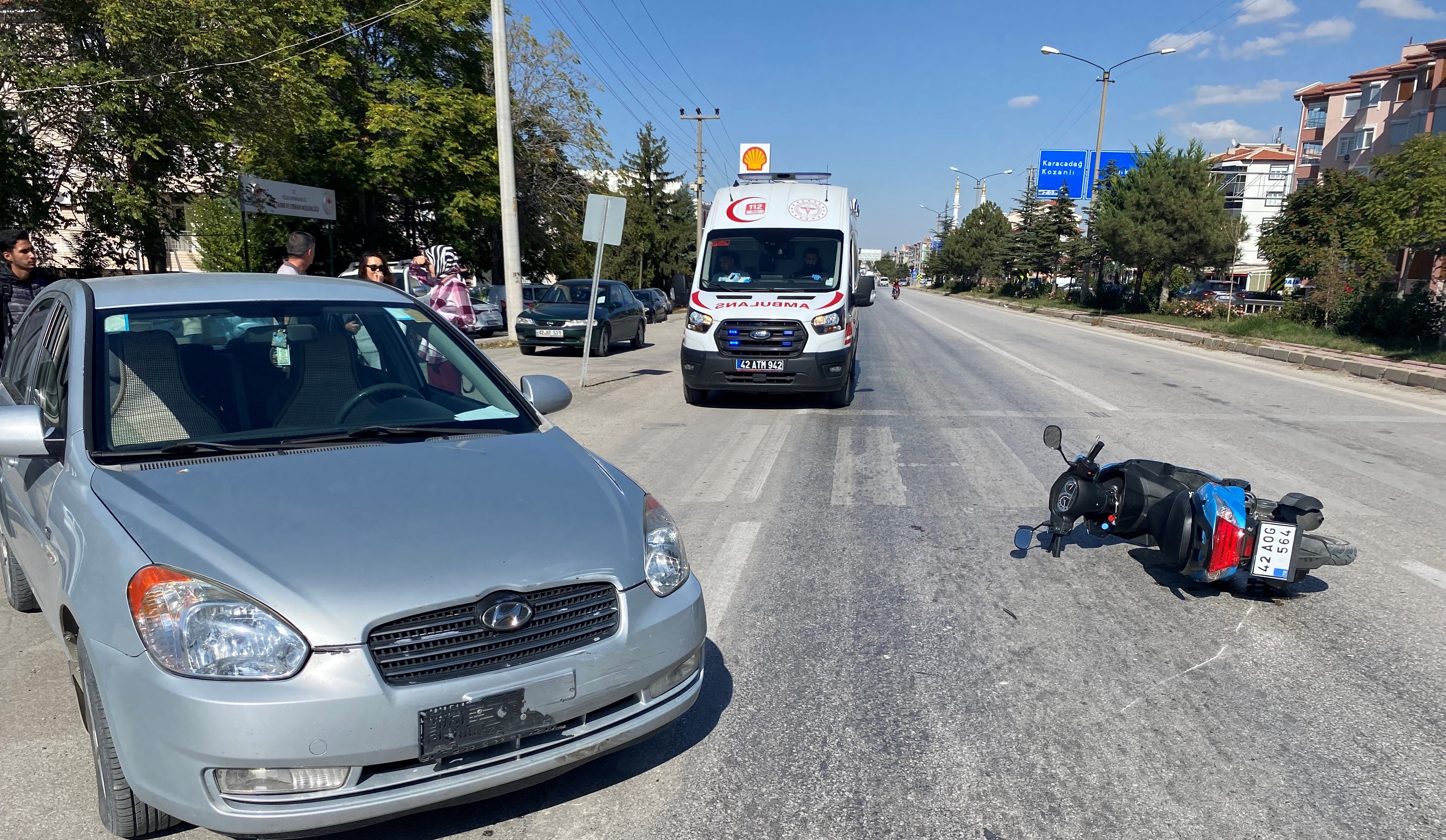 Kulu'da kaza: Motosiklet otomobile çarptı