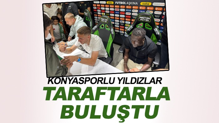 Konyaspor'da imza töreni coşkuyla geçti