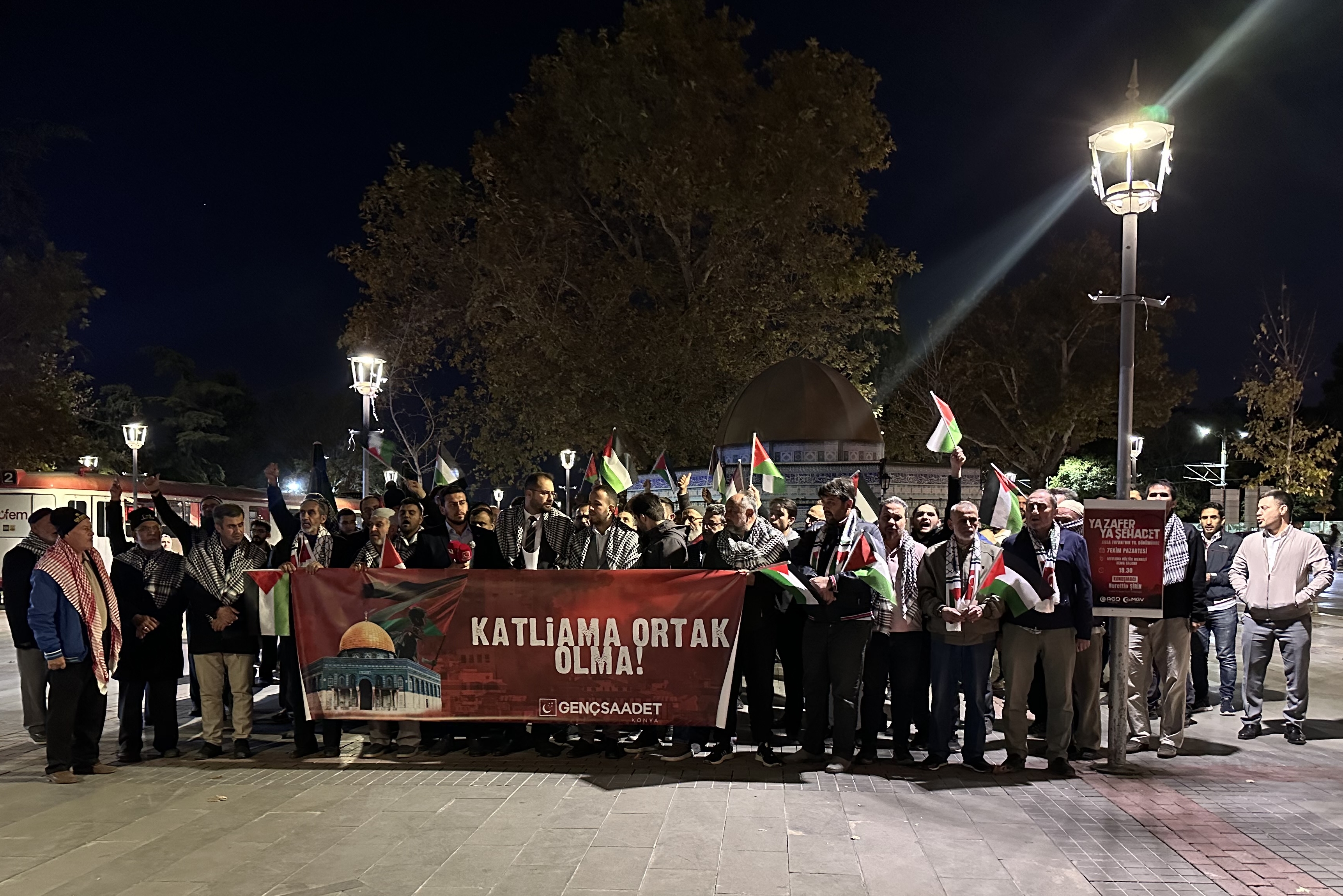 SP Gençlik Kolları'ndan Konya'da  "Katliama Ortak Olma" protestosu