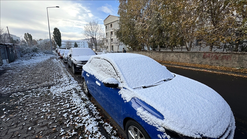 Ardahan'da kar etkili oldu