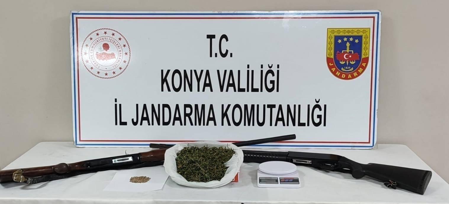 Konya’da jandarma ekiplerinden uyuşturucu operasyonu